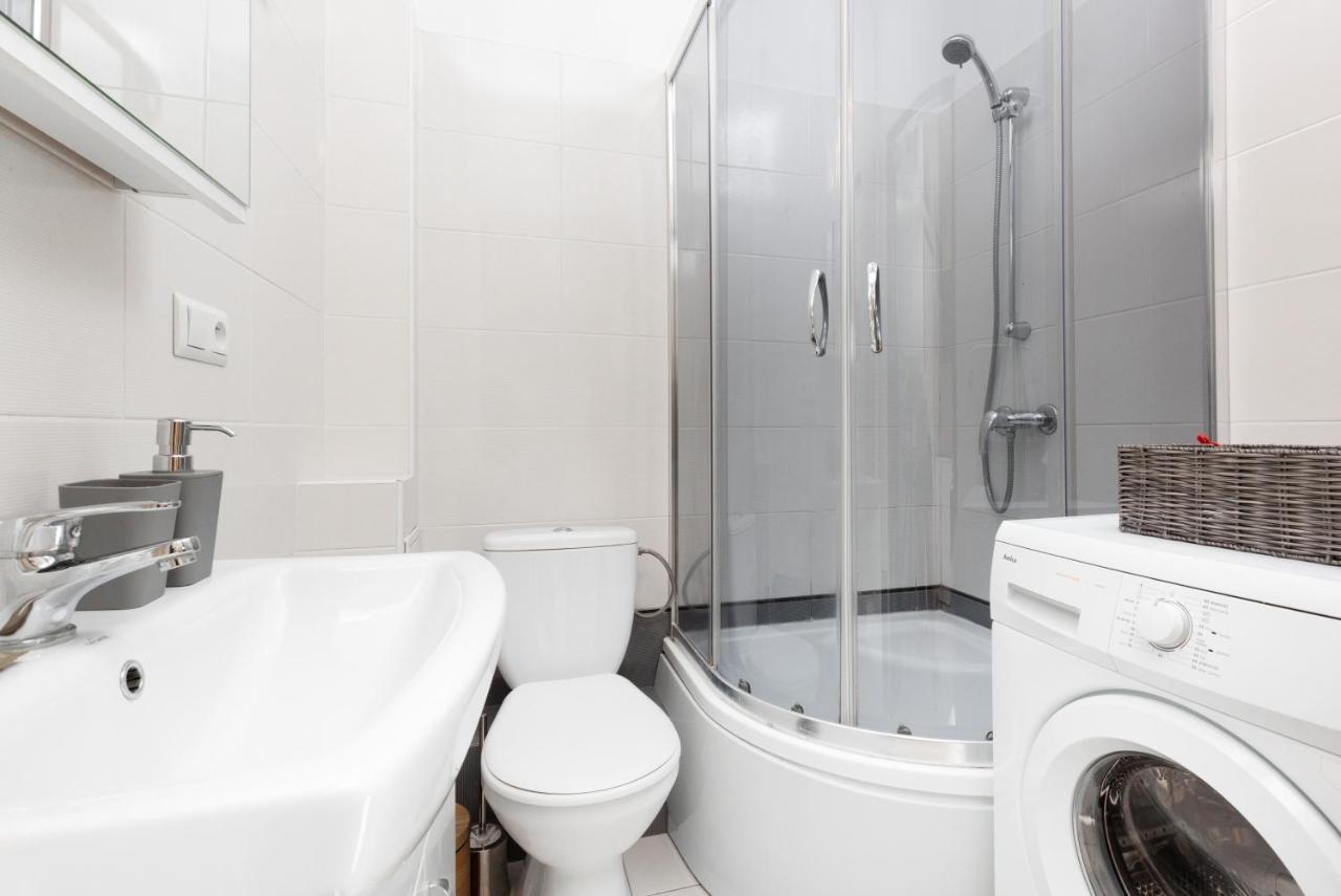 Apartments City Center Krucza By Renters Varšava Exteriér fotografie