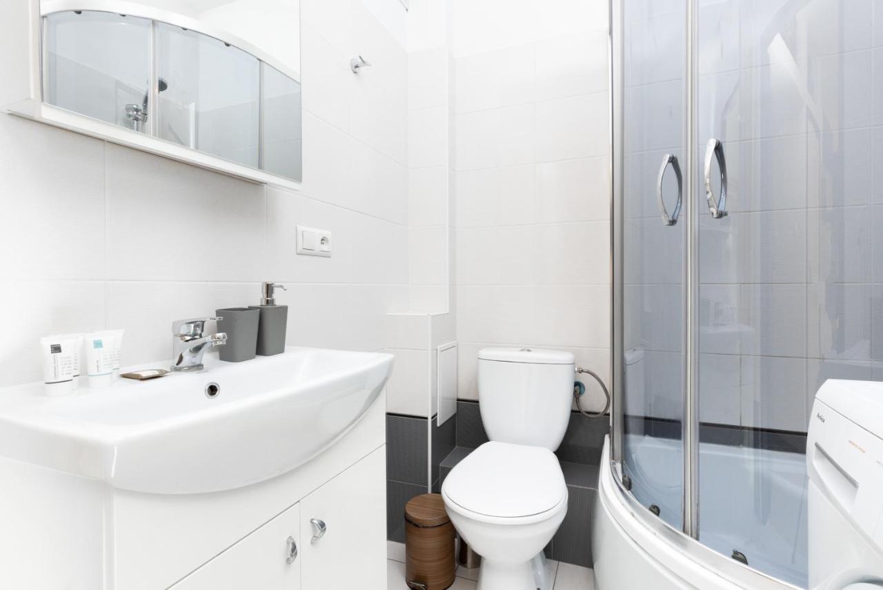 Apartments City Center Krucza By Renters Varšava Exteriér fotografie